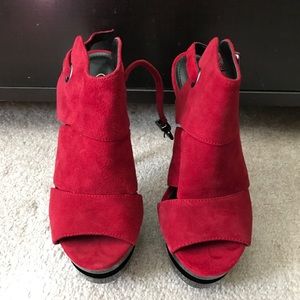 Jessica Simpson Heels